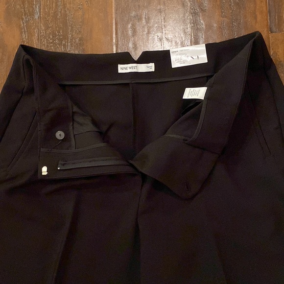 NWT Nine West Black Tapered High Rise Machine Washable Women’s Slacks 12 SHORT - Picture 5 of 11